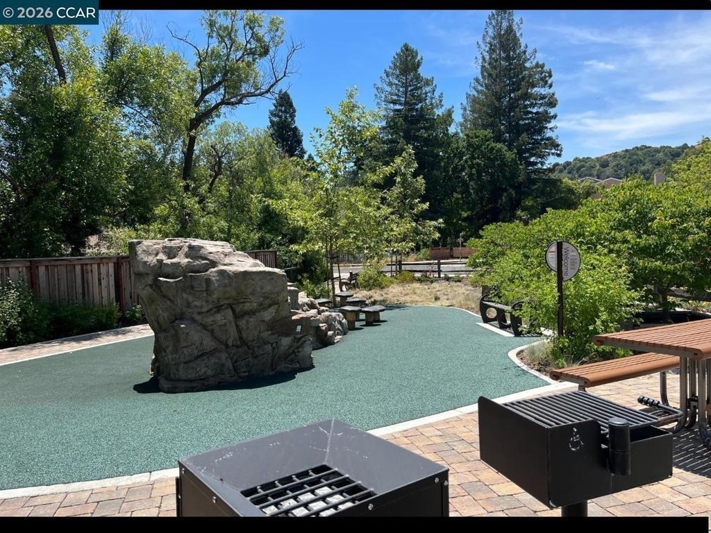 777 Country Club Dr - Photo 23