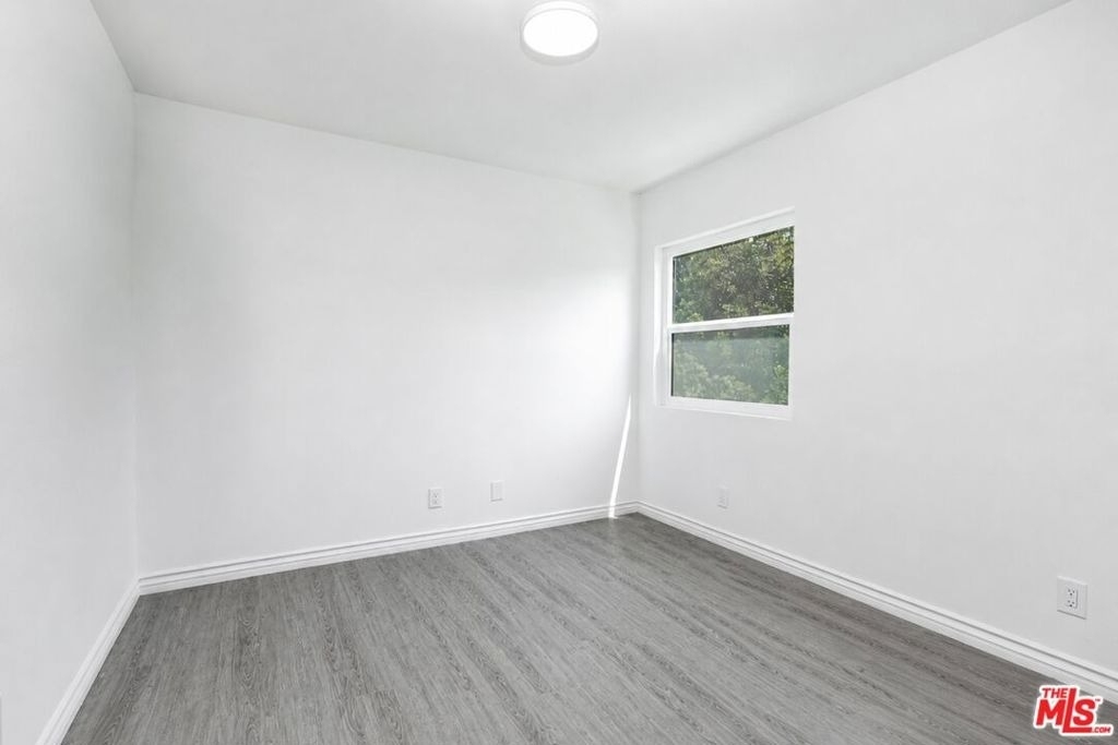 8718 Rosewood Avenue - Photo 30