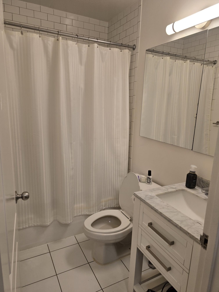375 South End Avenue - Photo 2