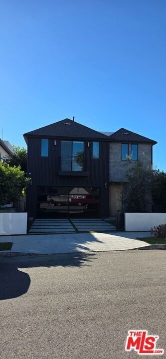 3021 Stanford Avenue - Photo 0