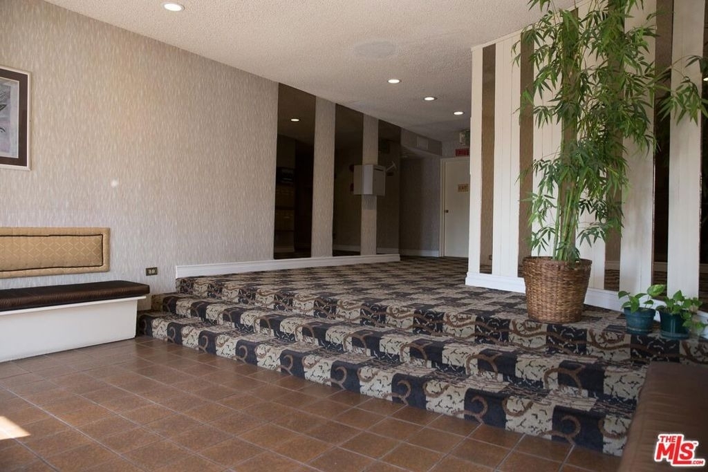 5215 Balboa - Photo 21