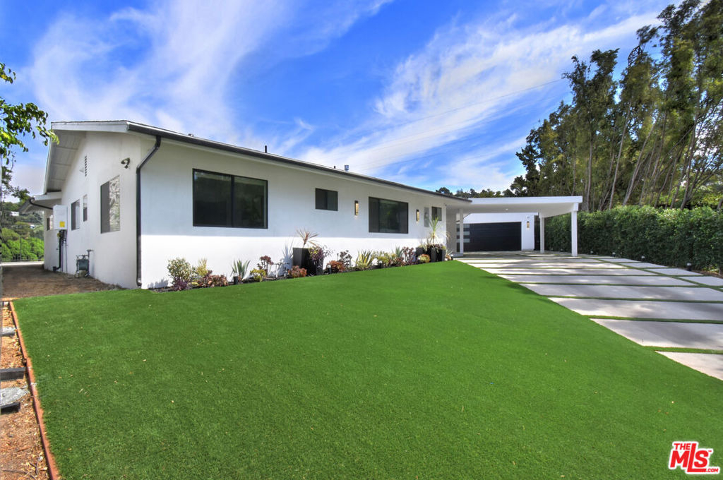 3196 Dona Mema Place - Photo 47