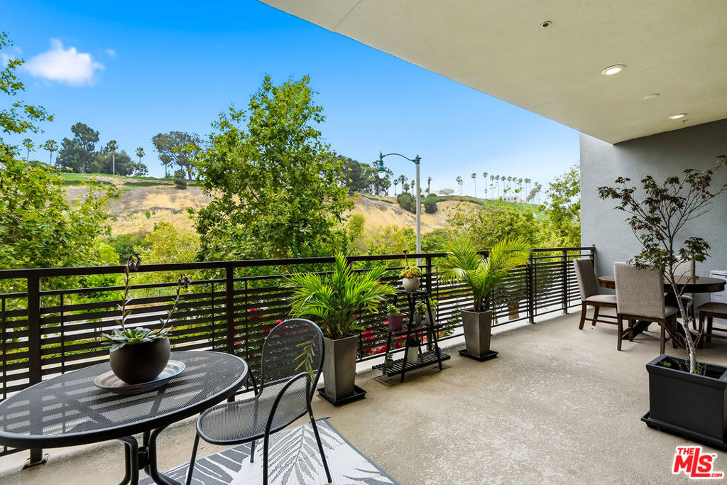 12775 Bluff Creek Drive - Photo 14
