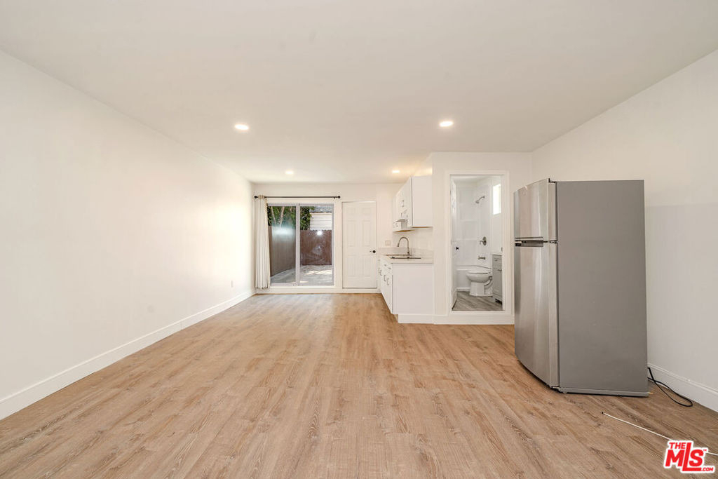 5430 Monroe Street - Photo 6