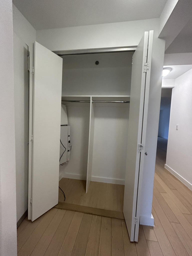 East 39th Street - Photo 1