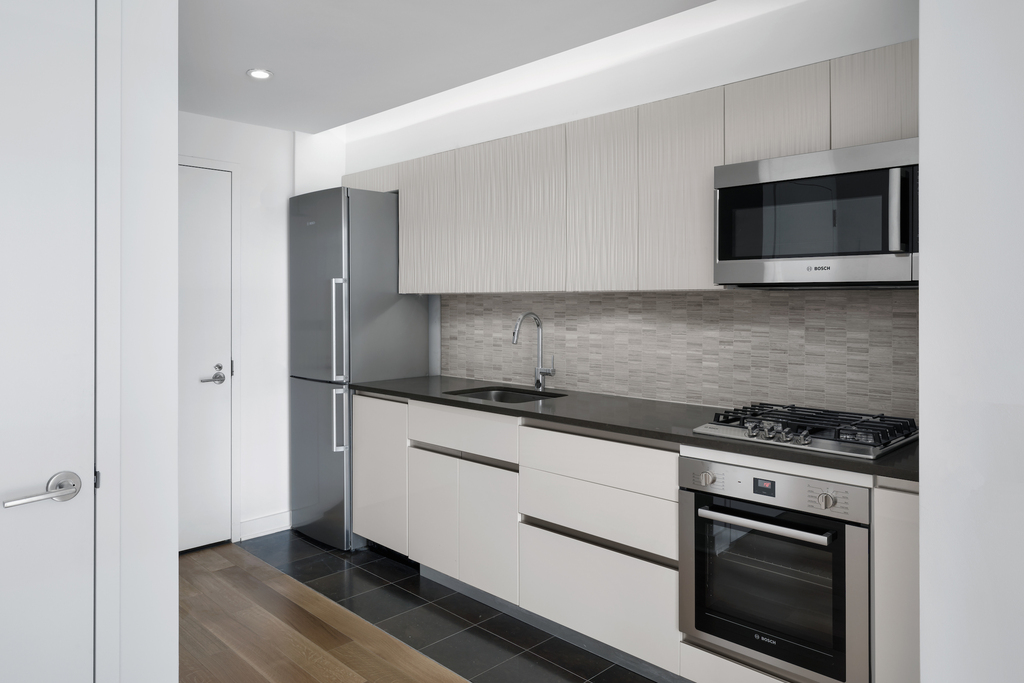 1050 6th Avenue - Photo 0