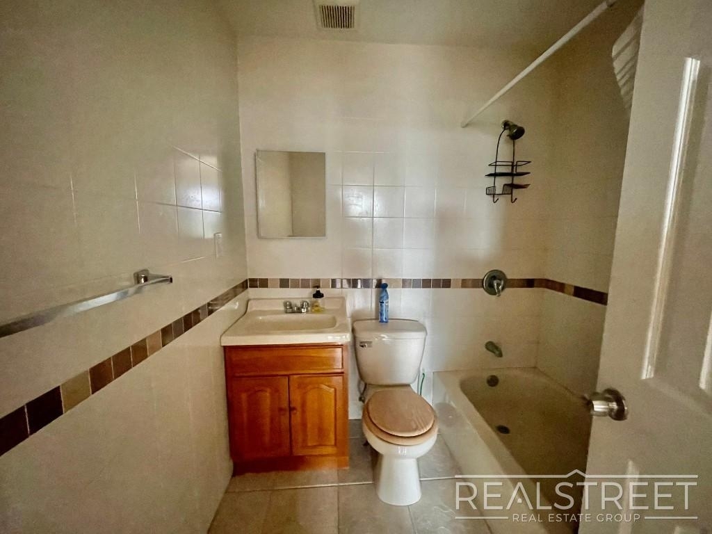 916 Broadway - Photo 5