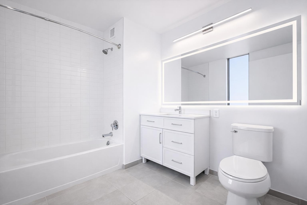 1524 Sheepshead Bay Road - Photo 6