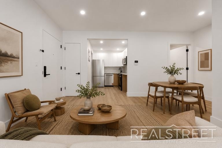 1260 Prospect Place - Photo 1