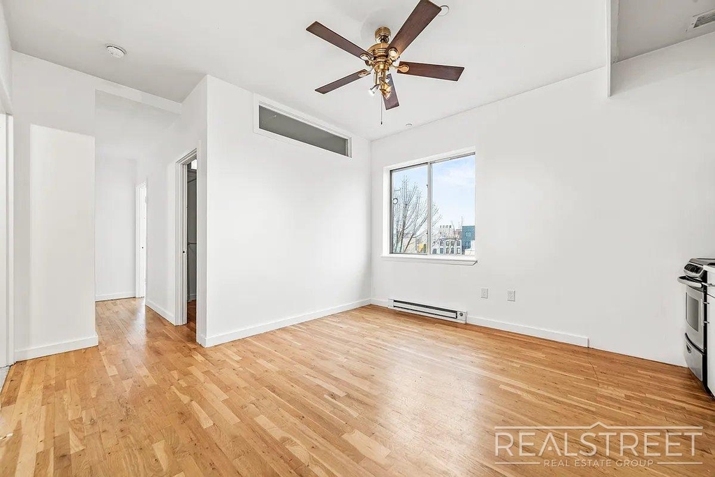184 Noll Street - Photo 2