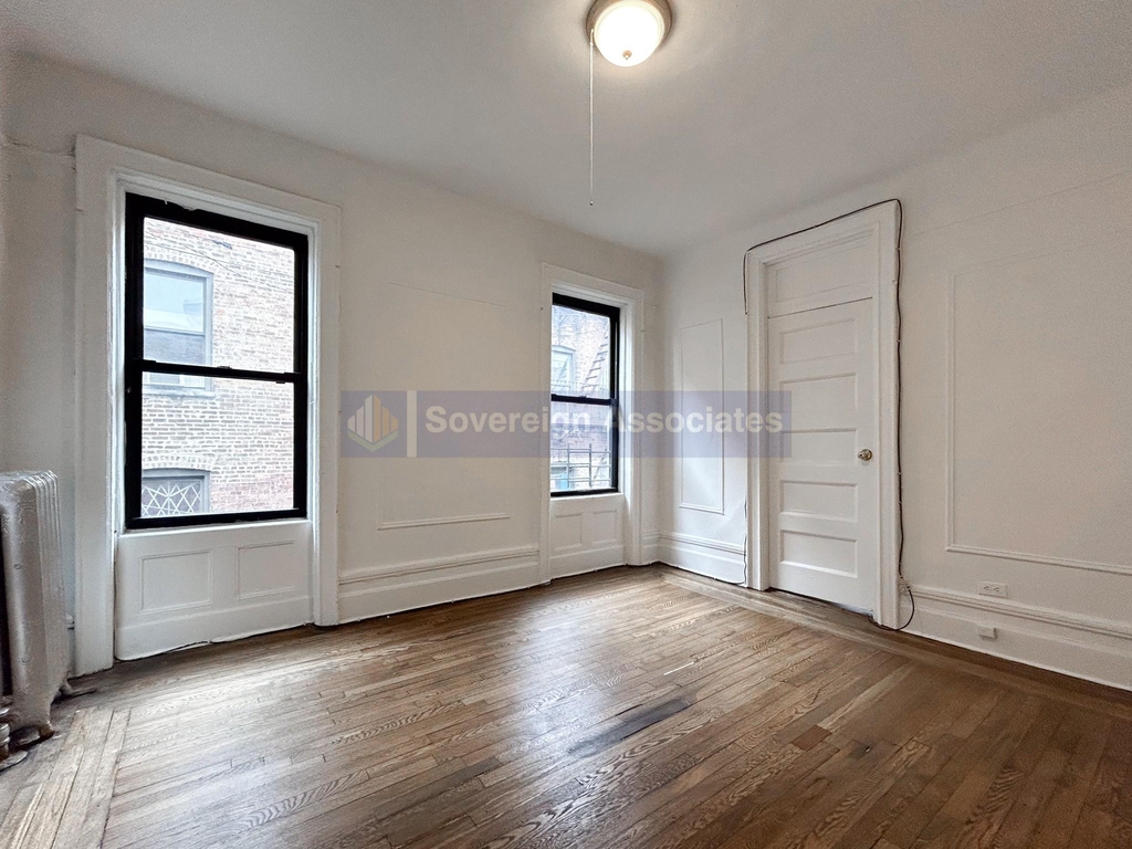 3139 Broadway - Photo 3