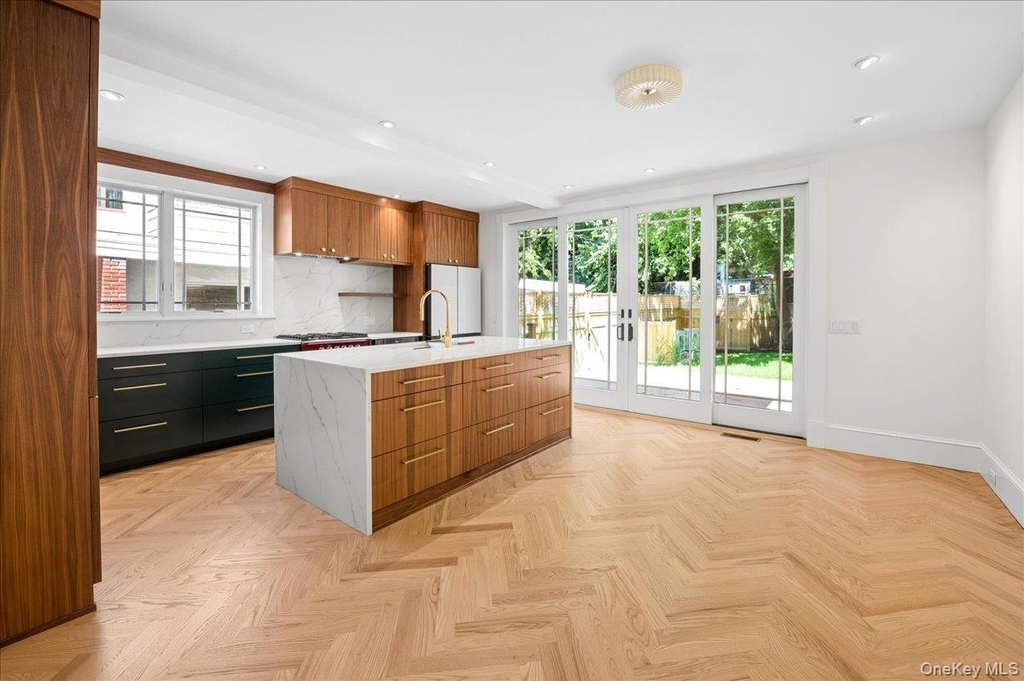 51 Main Street - Photo 11