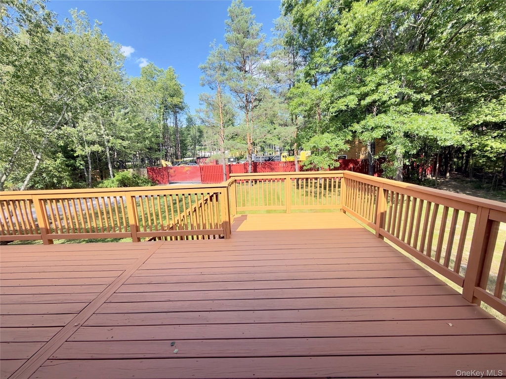 709 Bloomingburg Road - Photo 17