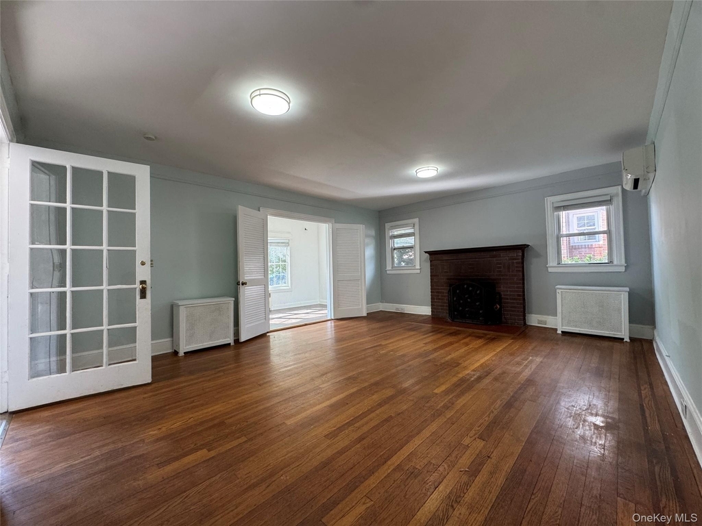 267 Plainfield Avenue - Photo 12