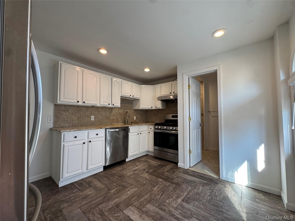 267 Plainfield Avenue - Photo 20