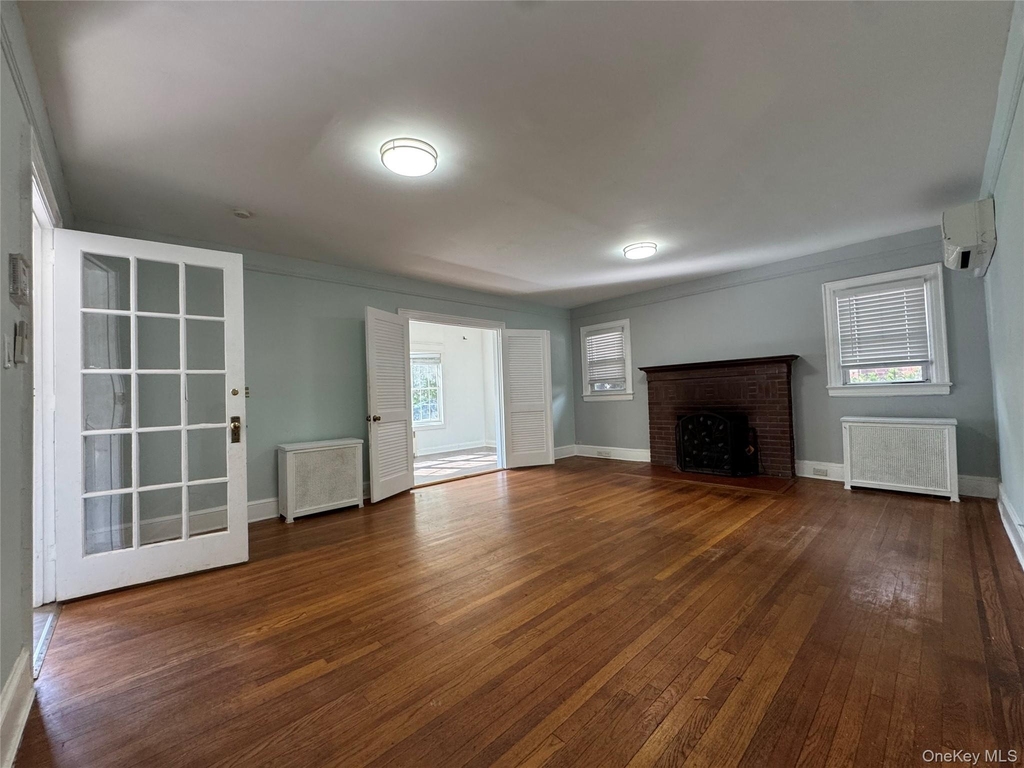 267 Plainfield Avenue - Photo 11