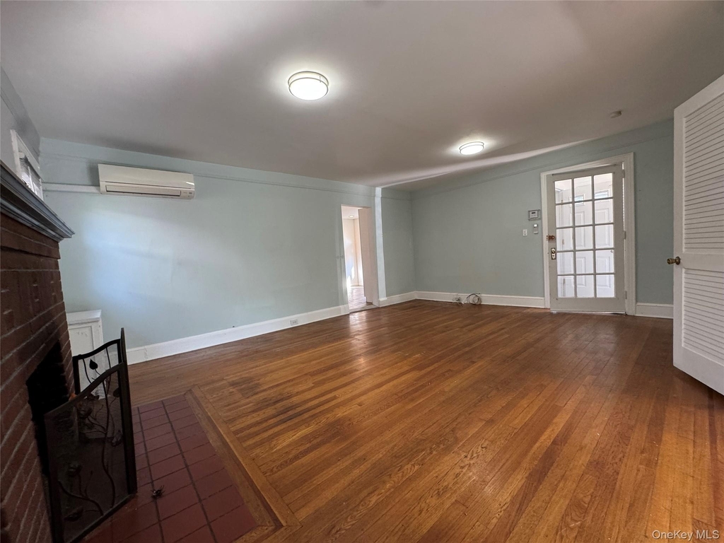 267 Plainfield Avenue - Photo 14