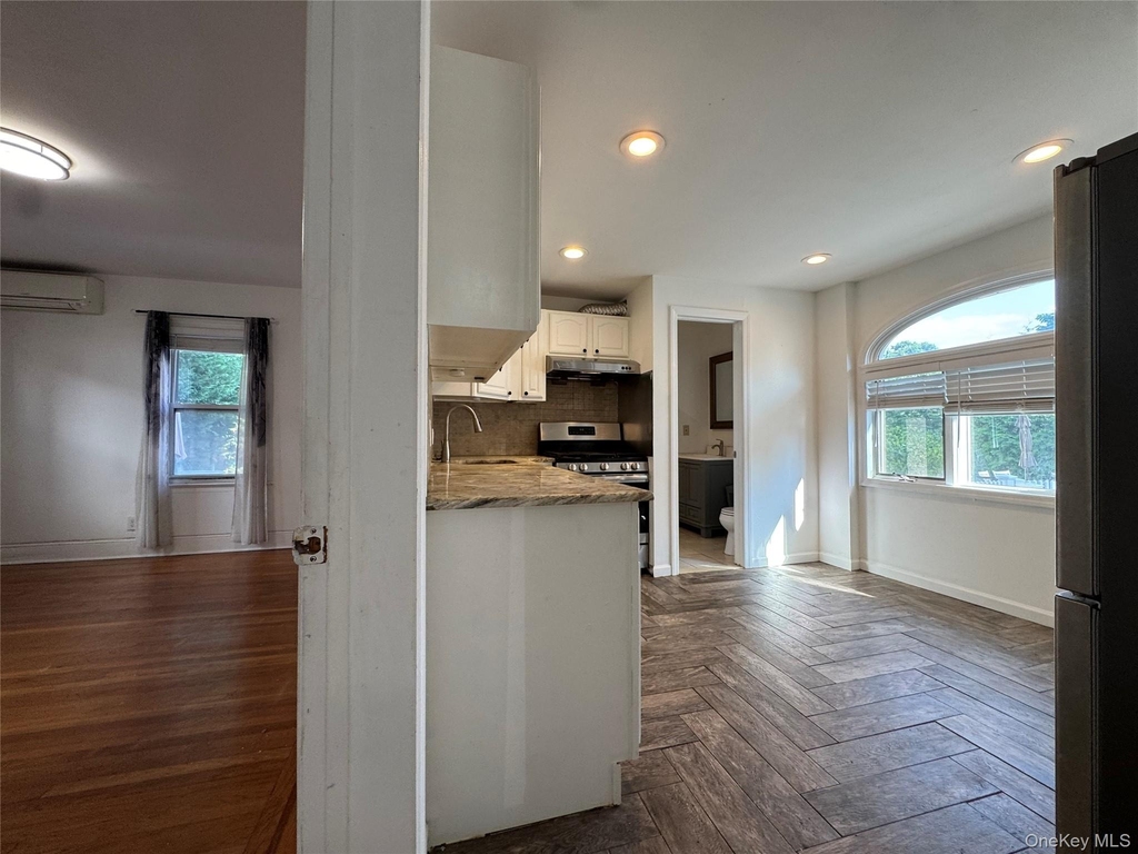 267 Plainfield Avenue - Photo 19