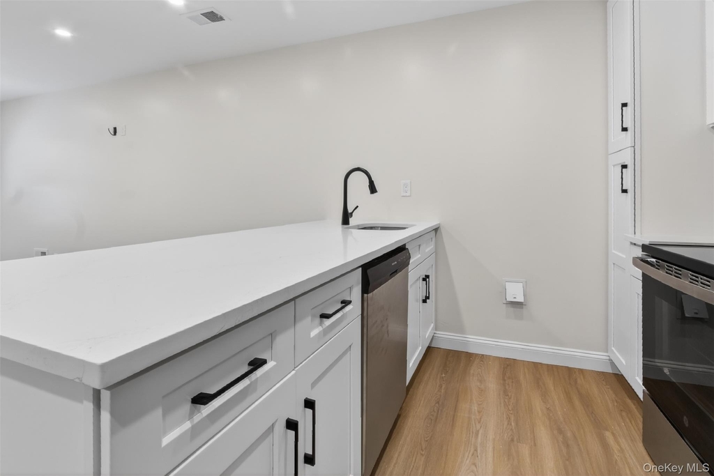 17 Hooker Street - Photo 9