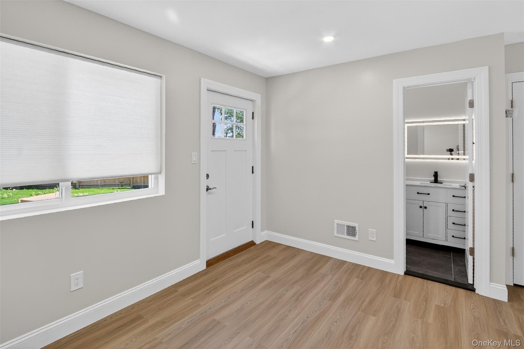 19 Hooker Street - Photo 13