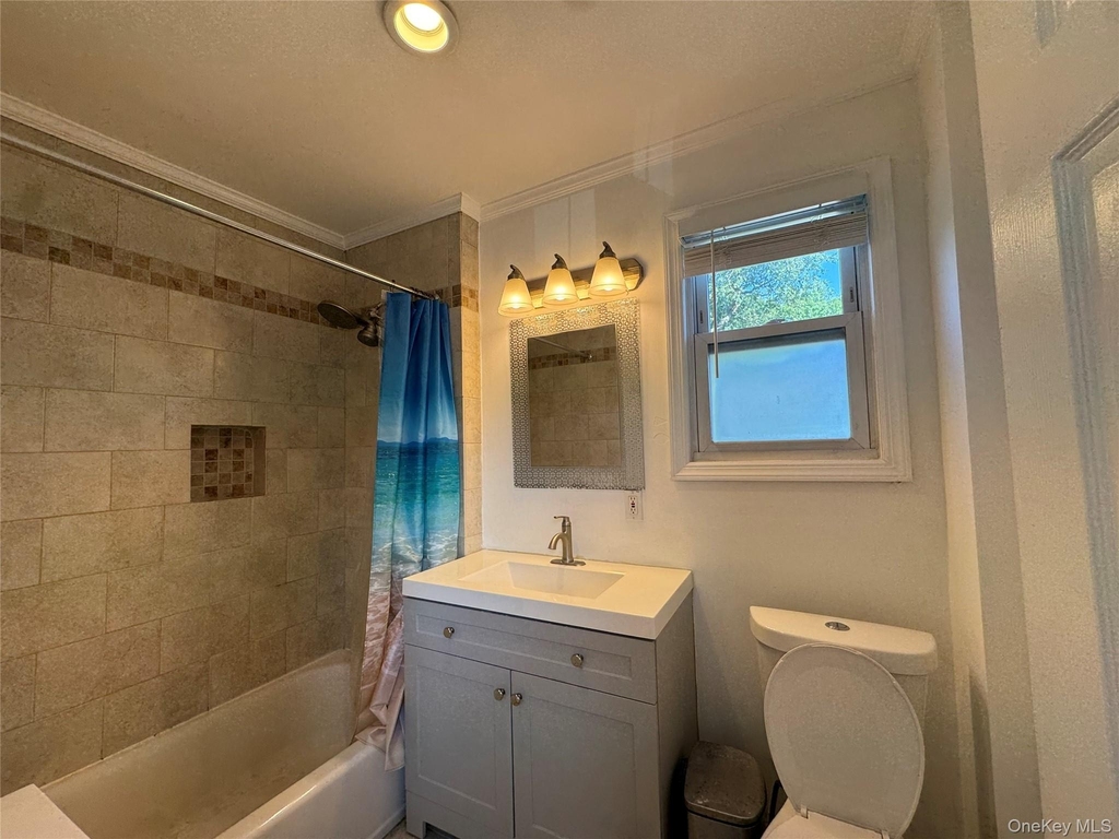 267 Plainfield Avenue - Photo 4