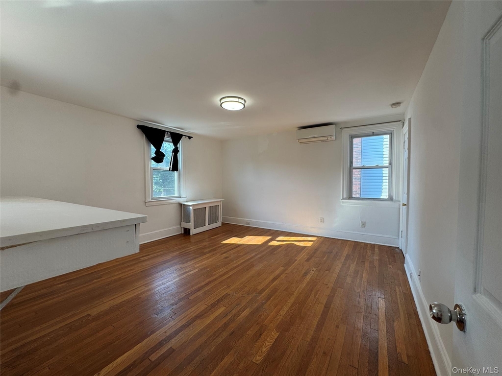 267 Plainfield Avenue - Photo 11