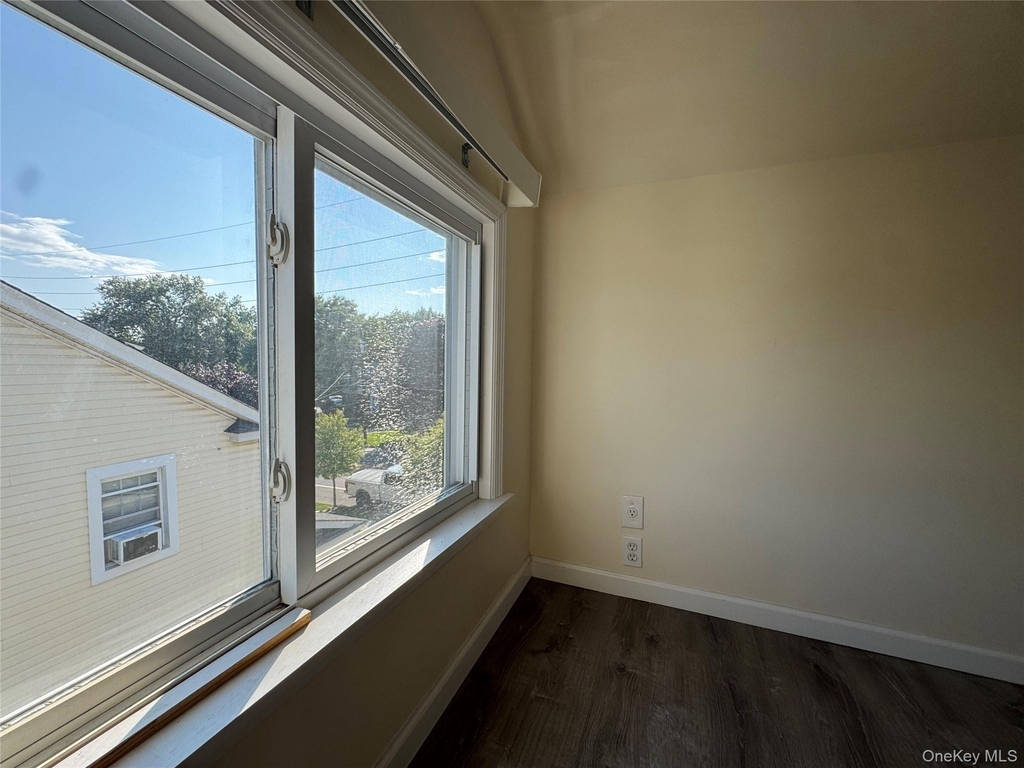 267 Plainfield Avenue - Photo 22