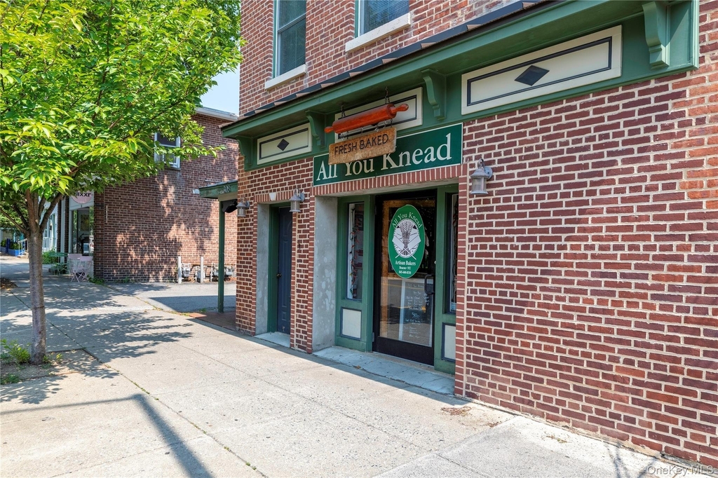 308 Main Street - Photo 16