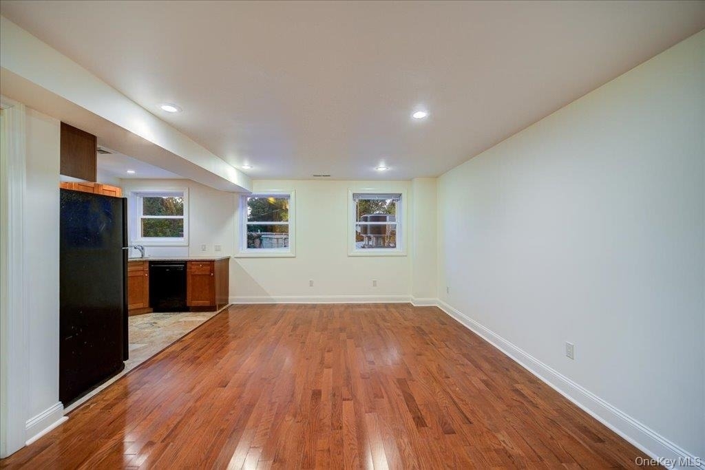 308 Main Street - Photo 4