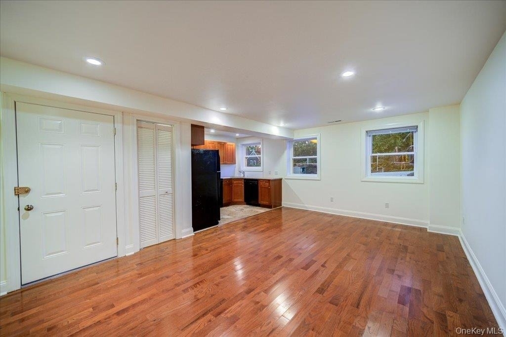 308 Main Street - Photo 3