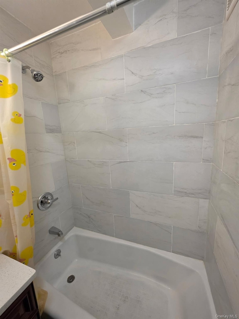 4125 Kissena Boulevard - Photo 6