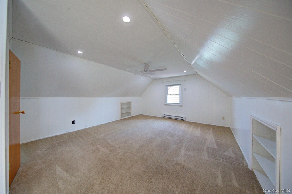411 Saint John Place - Photo 17