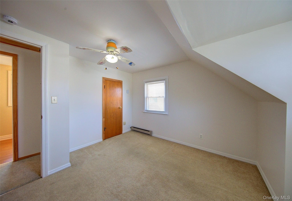 411 Saint John Place - Photo 19