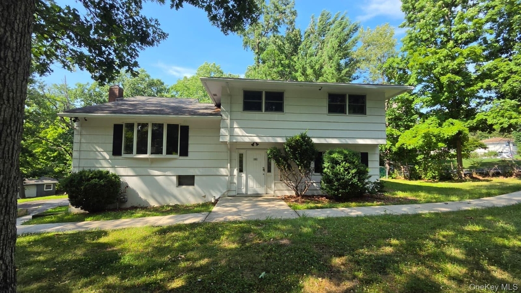 124 Forshay Road - Photo 0