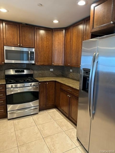 125 E Broadway - Photo 38