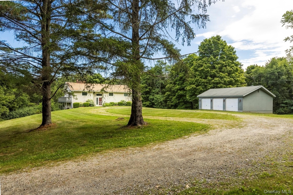 860 Hunns Lake - Photo 0