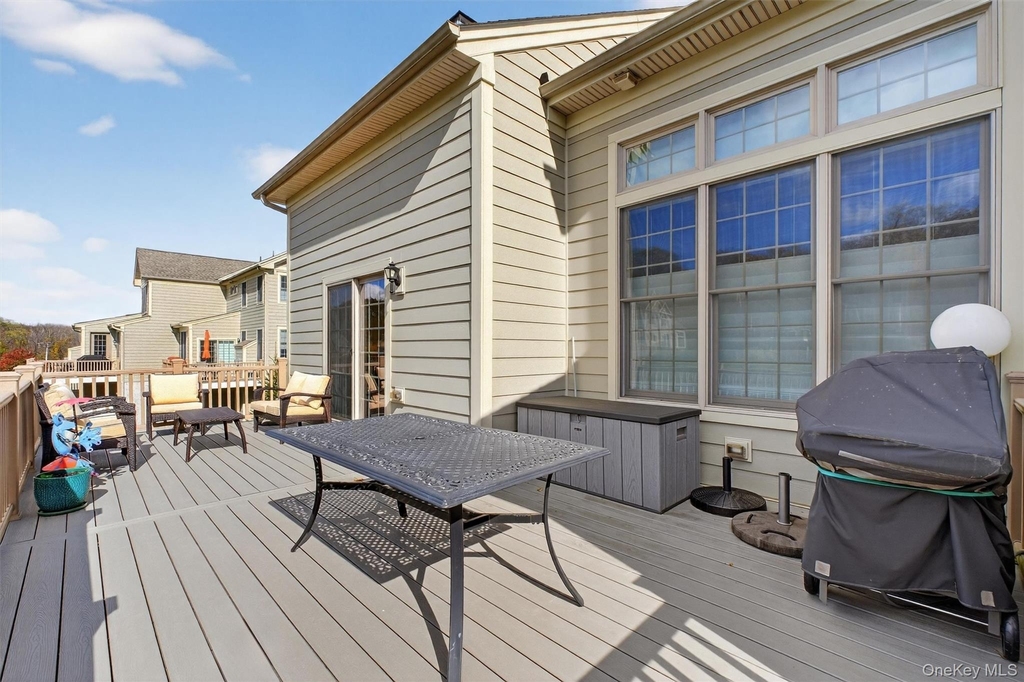 17 Deforest Drive - Photo 36