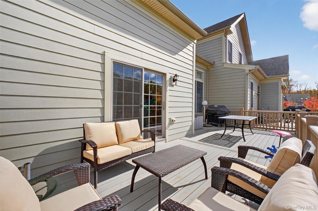 17 Deforest Drive - Photo 35