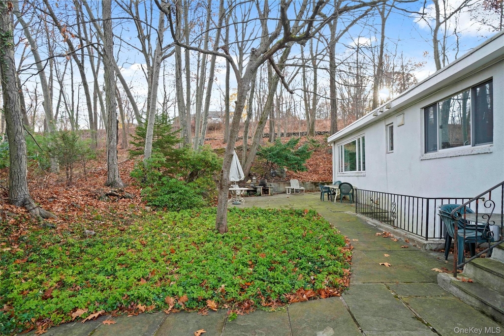 28 Sprain Valley Road - Photo 19