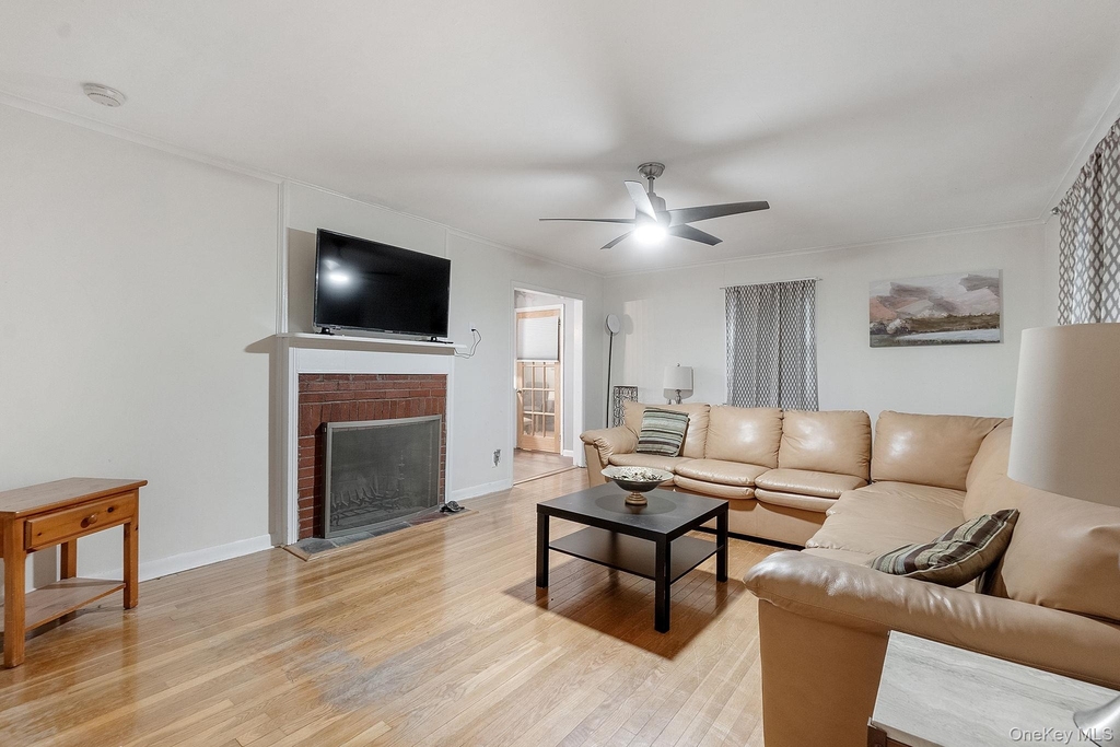 149 David Whites Lane - Photo 2