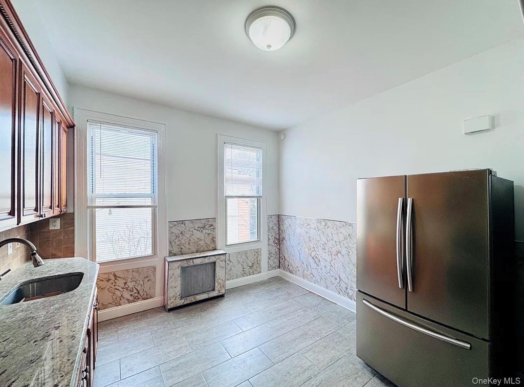 6707 Forest Avenue - Photo 6