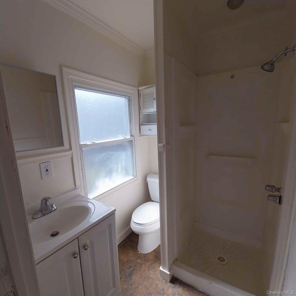 628 Hill Street - Photo 8