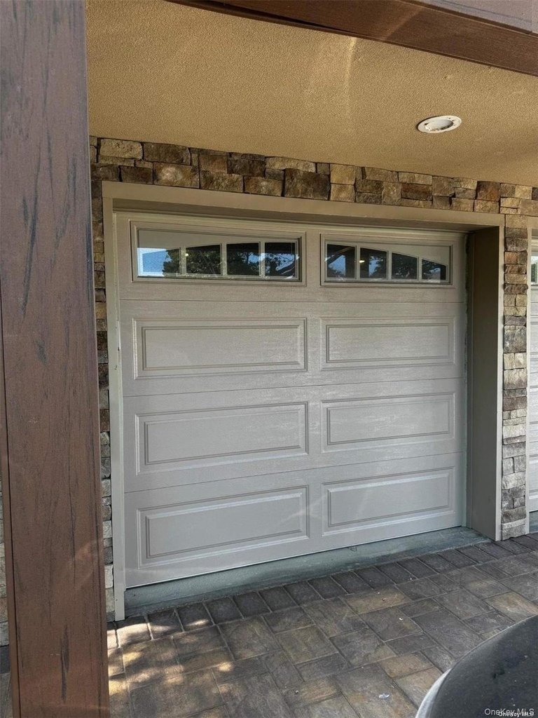621 E Olive Street - Photo 3
