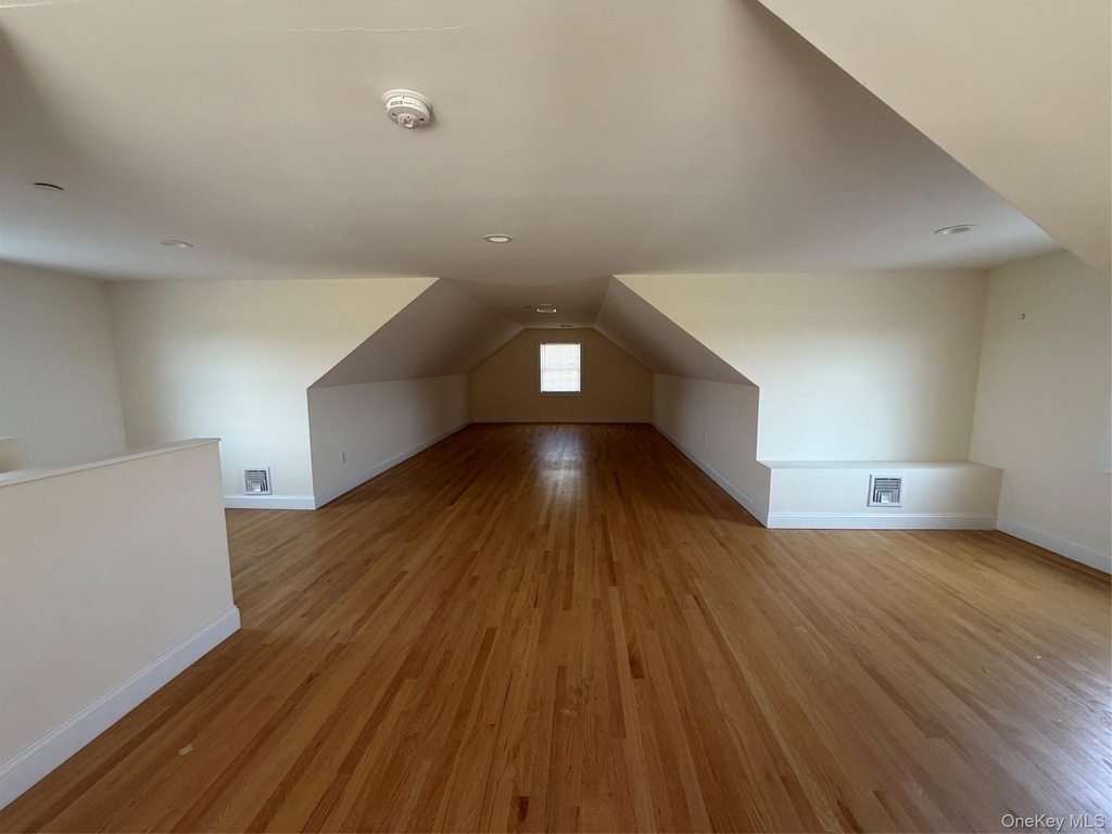 621 E Olive Street - Photo 18