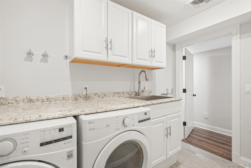 124-b Maple Avenue - Photo 26