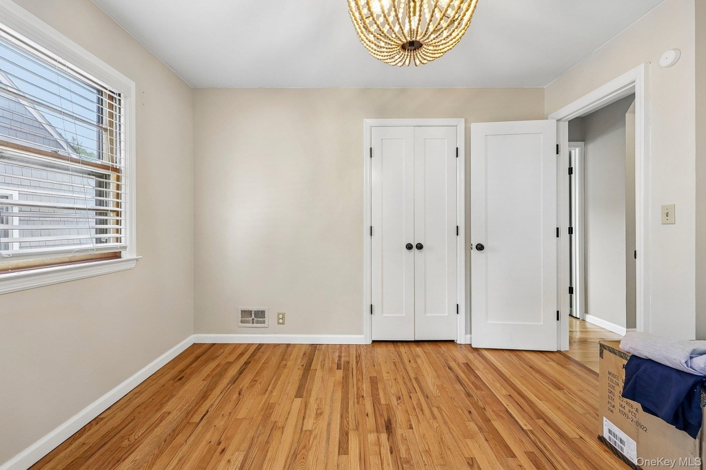 41 Sheldon Avenue - Photo 8