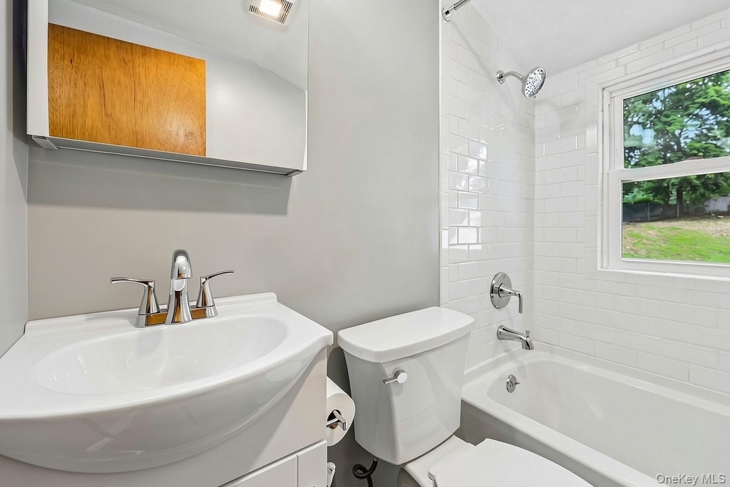 41 Sheldon Avenue - Photo 13