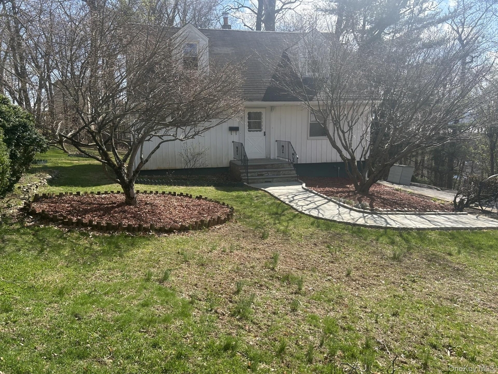 8 Ridge Street - Photo 1