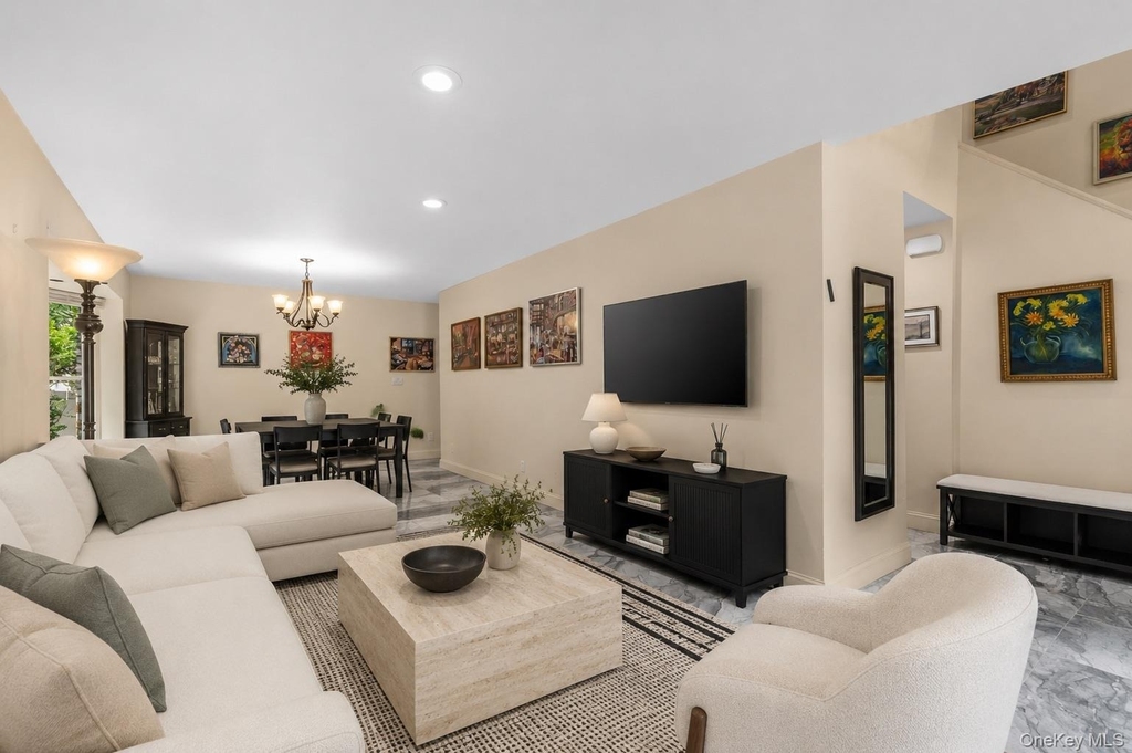 1180 E. Broadway - Photo 6