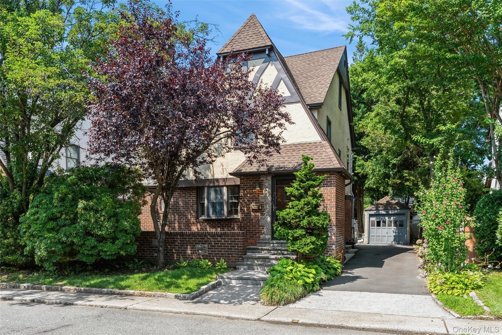 7 Bayview Terrace - Photo 0